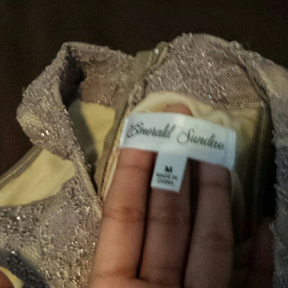 Beige short almost choker dress - Picture 2 of 2